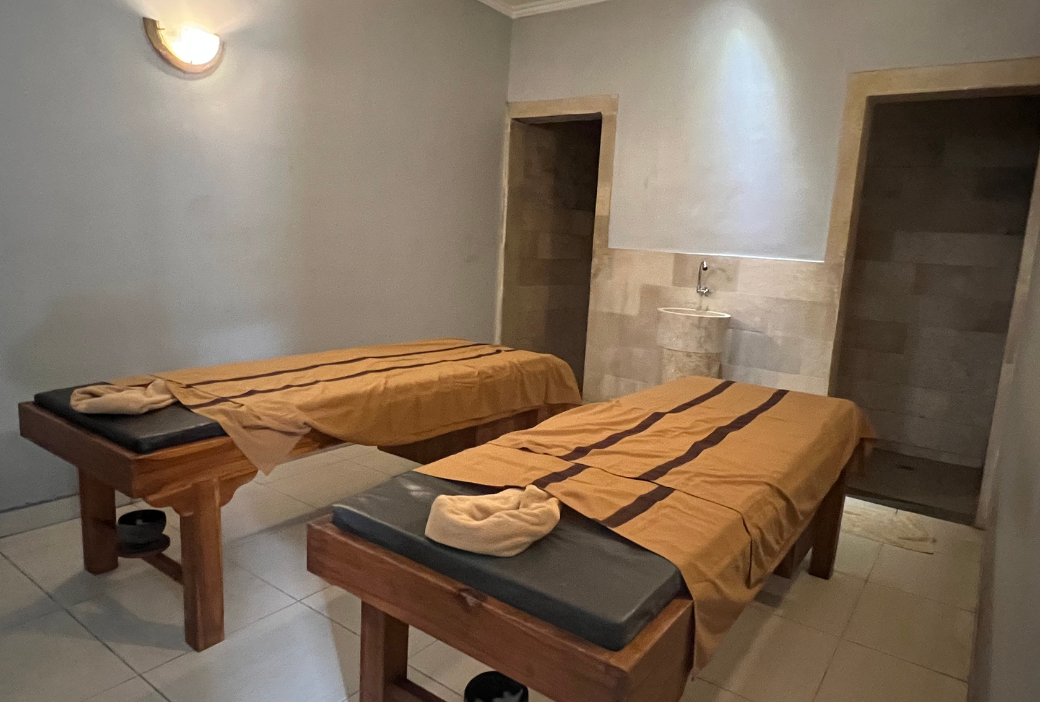 バリ島 ウブド ジェラティックエステティック ダブルルーム