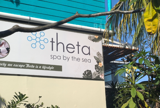 バリ島 テタスパ 看板